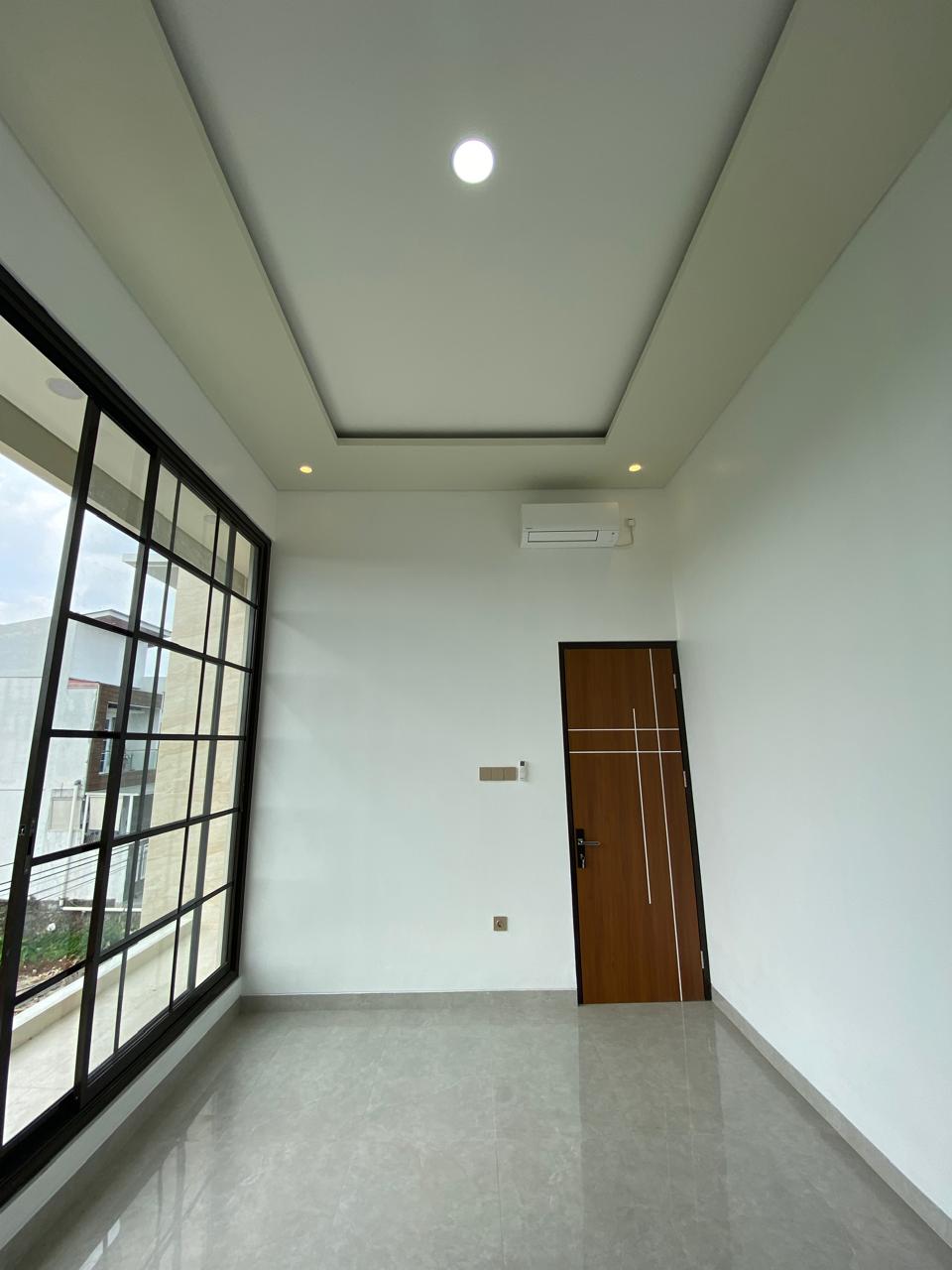 WhatsApp Image 2024-08-27 at 19.07.49_228e77cb